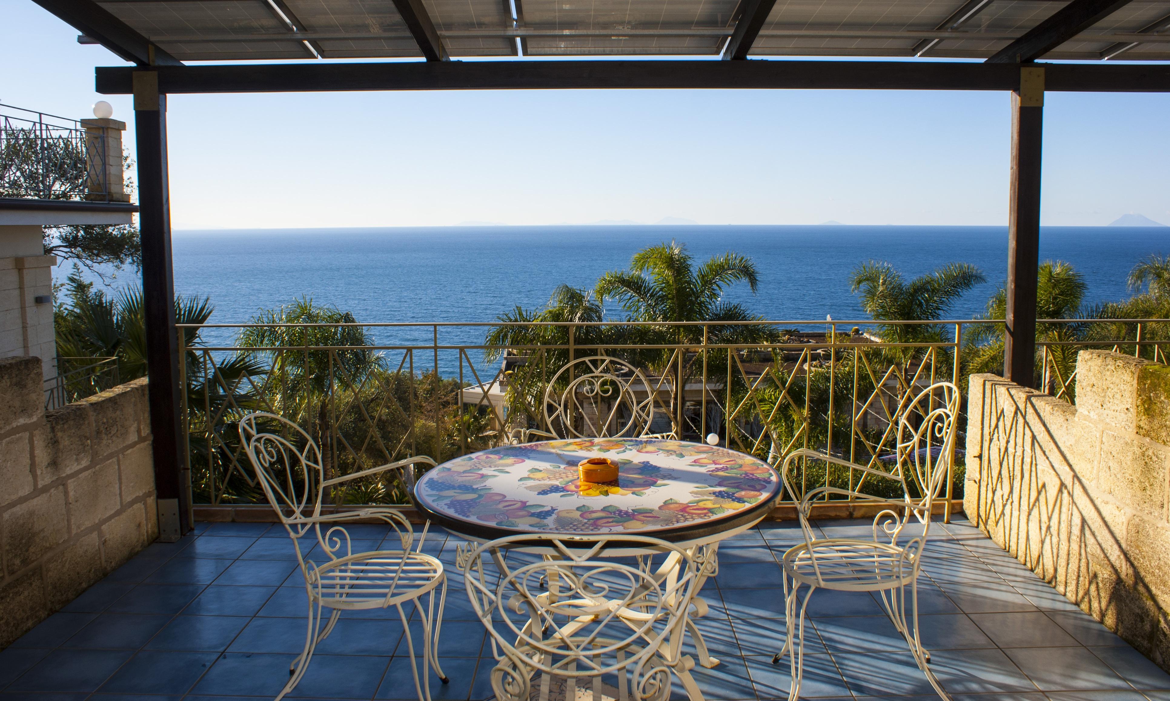 Caposperone Resort Palmi Exterior photo