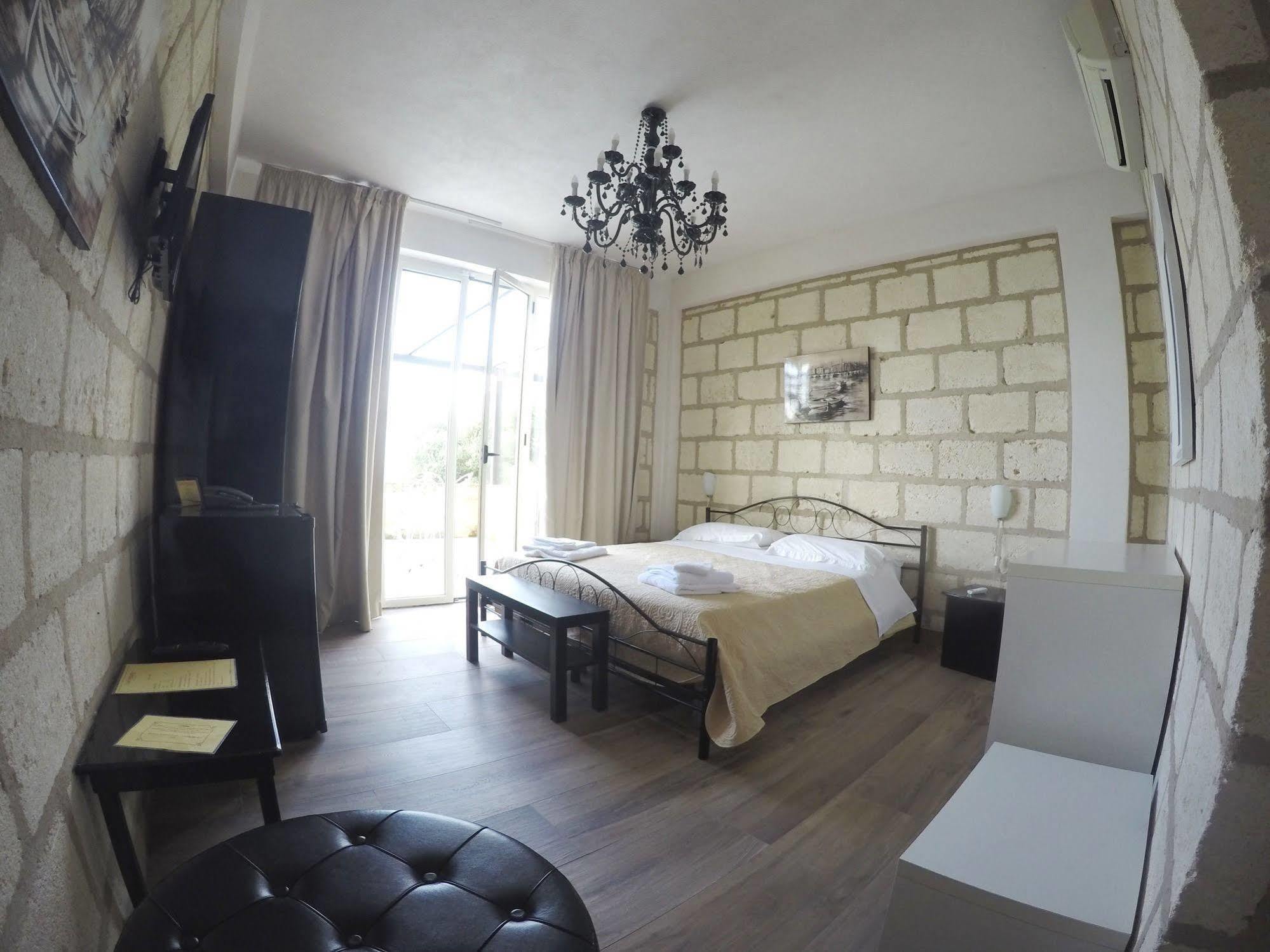 Caposperone Resort Palmi Exterior photo